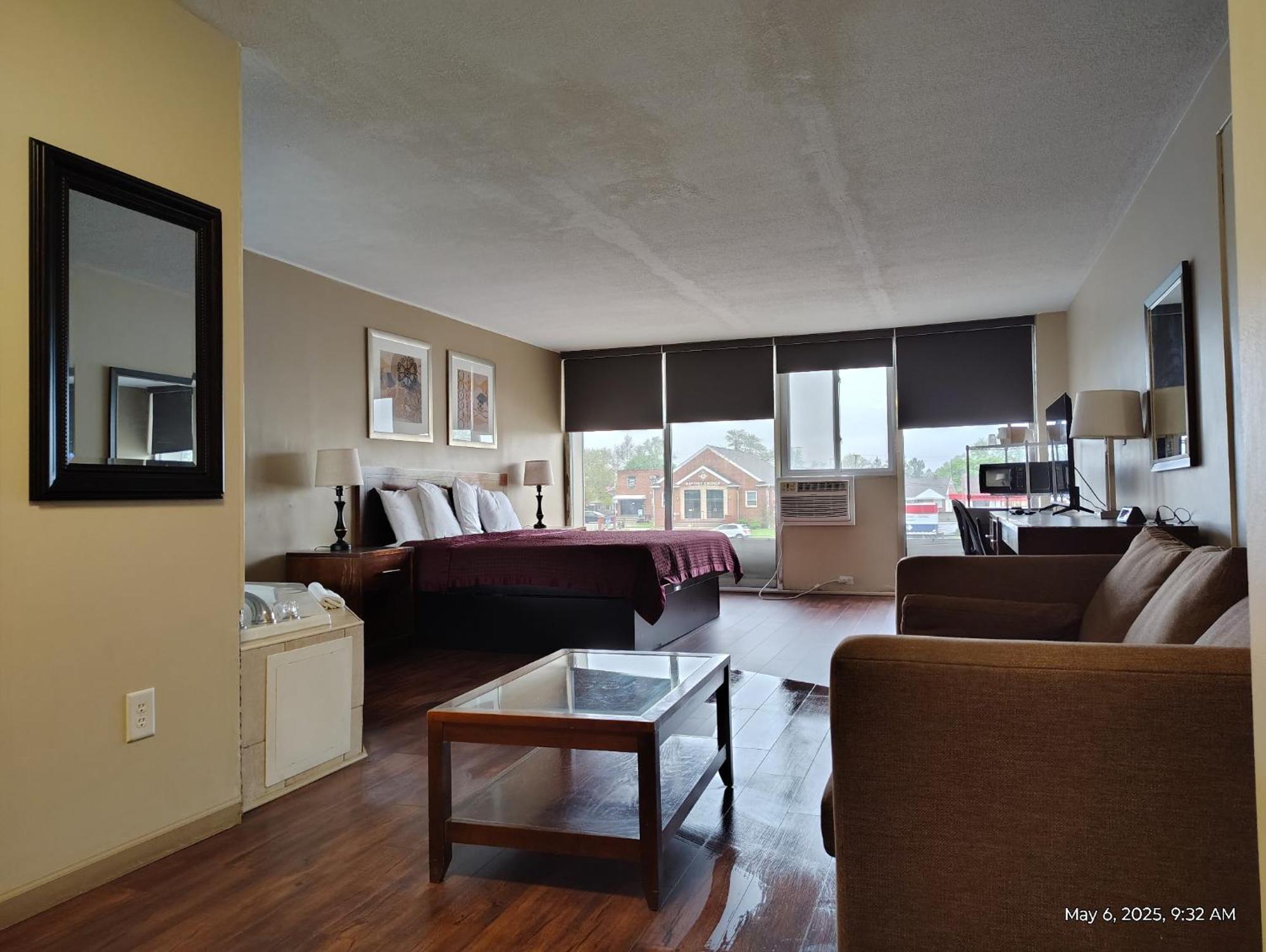 Allen Park Motor Lodge Bagian luar foto