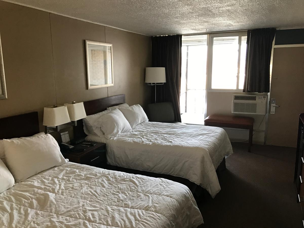 Allen Park Motor Lodge Bagian luar foto