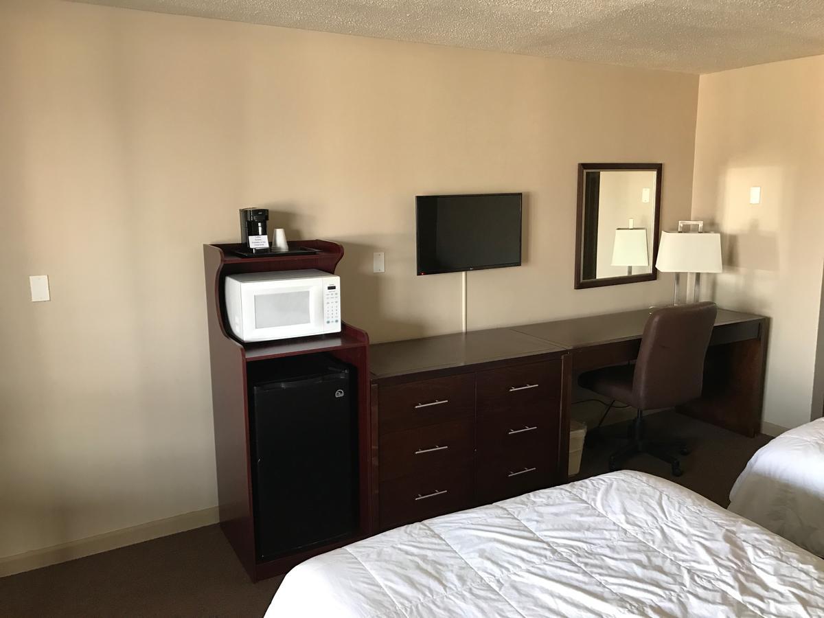 Allen Park Motor Lodge Bagian luar foto