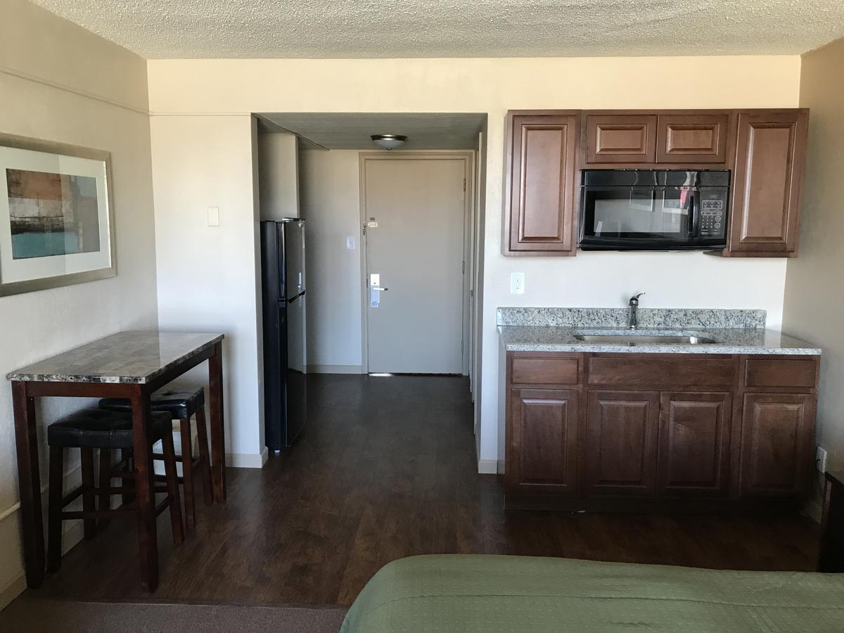 Allen Park Motor Lodge Bagian luar foto